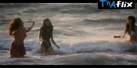 Kiran Rathod Bikini Scene In Winner Tnaflix