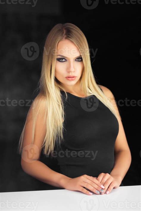 Portrait Of Cute Blonde 20131536 Stock Photo At Vecteezy