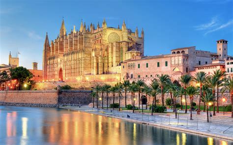 Palma Destination Guide London City Airport