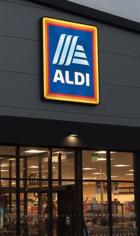 Aldi Supermarket Chains Plan to Open Approximately 100 New Stores ...