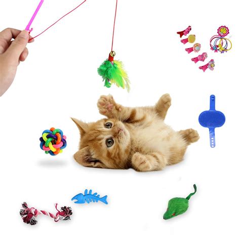 Игрушки для котят