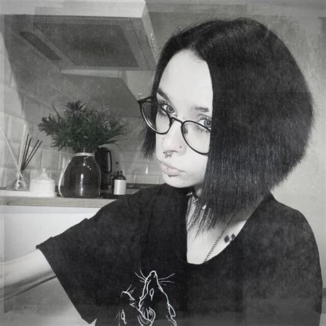 Erica Lac Free Photos 16 Nude Pics XHamster