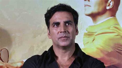 Akshay Kumar fourth on Forbes' highest-paid actors list | People News | Zee News