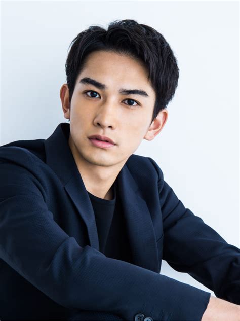 人気の30代俳優ランキング100選・2025最新版を投票で決定【演技派・実力派が勢ぞろい！】