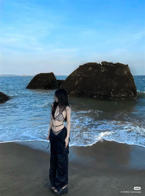 Pin By Ulzzang C2 On Girls Type Beach Pictures Poses Beach