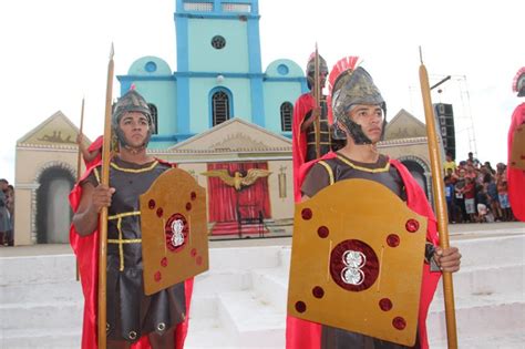 Secretaria De Cultura De Porto Encena Tradicional Via Sacra Paix O De