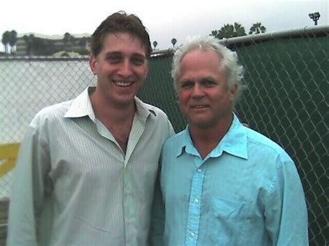 Net Worth Tony Dow - Hotcash