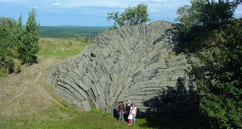 Hirtstein und sein Basaltfächer