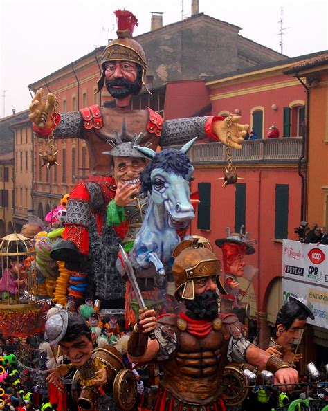 Carnevale Di Cento All Alba Di Una Nuova Era Accordo Biennale Con