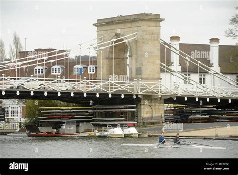 Tierney Bridge In Marlow Hi Res Stock Photography And Images Alamy