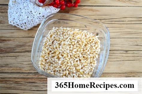 Perfect homemade popcorn recipe on the stove