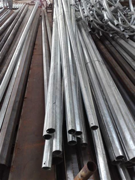 Mild Steel Single Arm Swaged Tubular Poles For Highway M At Rs