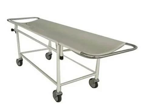 Mild Steel White Hospital Stretcher Trolley Size X Feet L X W