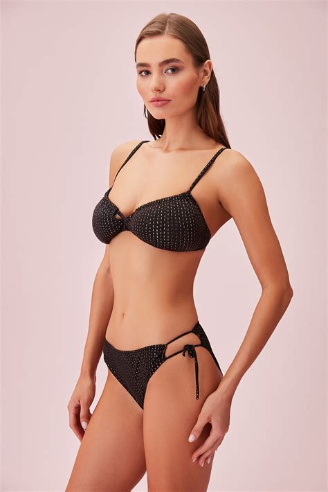 Yanı Bağcıklı Parlak Bikini Alt LINE LUREX SUWEN