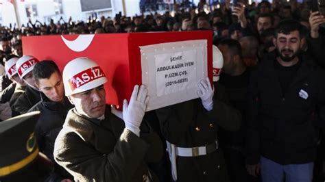 Irak ın kuzeyindeki Pençe Kilit Harekatı nda şehit olan askerlerimiz