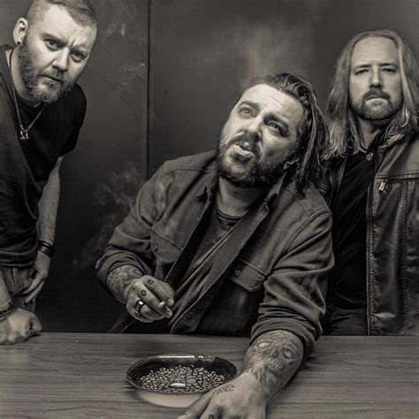 Seether estrenan vídeo de «Words As Weapons» – portALTERNATIVO