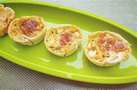 Cheese veg baskets (without using yeast) | Mini Vegetarian Pot Pie ...