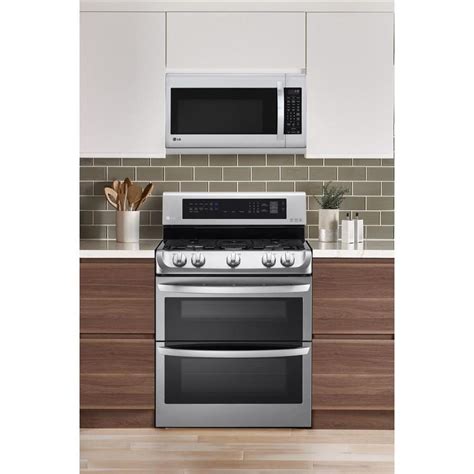 LG 2.2-cu ft Over-the-Range Microwave with Sensor Cooking (Stainless ...