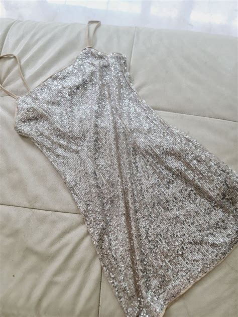 SEWA HNM NUDE CHAMPAGNE SEQUIN MINI DRESS SIZE S Fesyen Wanita