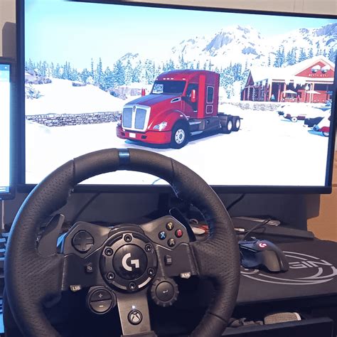 After 300+ hours in ATS, I bought my first steering wheel. : r/trucksim