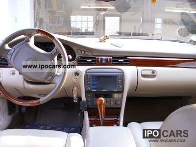 2004 Cadillac Seville STS - Car Photo and Specs