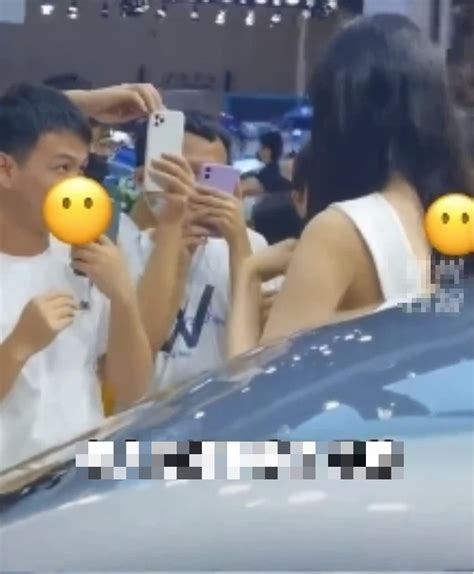 Bị tung clip quấy rối nơi công cộng nàng người mẫu vô danh bỗng hóa hot girl vì quá mức xinh