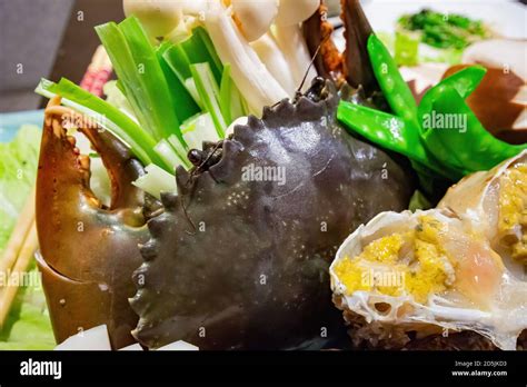 Close Up Shot Of Crab Hot Pot At Taipei Taiwan Stock Photo Alamy
