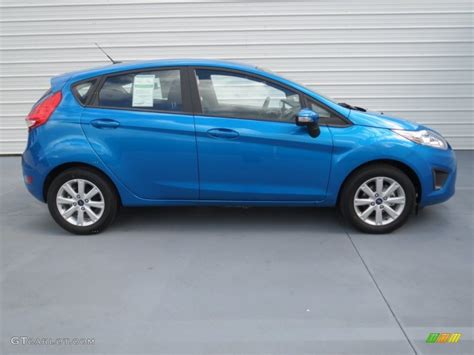 Blue Candy 2013 Ford Fiesta Se Hatchback Exterior Photo 70947895