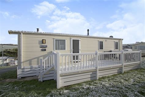 2 bedroom park home for sale in Trevelgue, Newquay, TR8 4AS