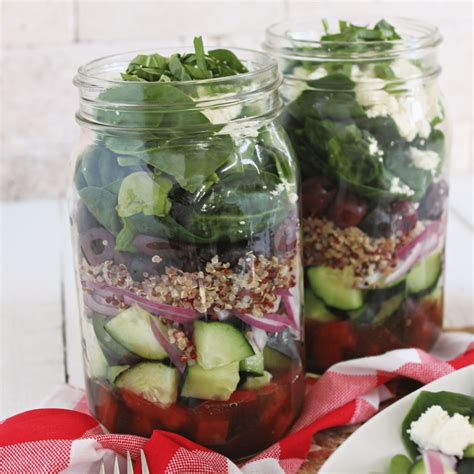 Layered Mason Jar Salad Easy Greek Salad Healthy Lunches