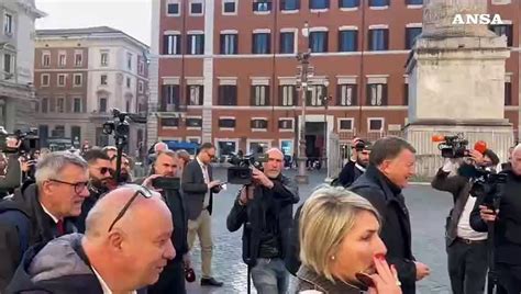 Manovra I Sindacati Arrivano A Palazzo Chigi Per L Incontro Col