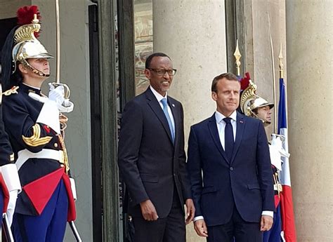 Perezida Kagame Yaganiriye Na Macron Wu Bufaransa Umuseke