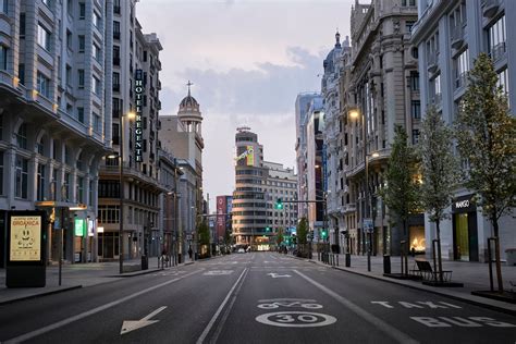 thoroughfare