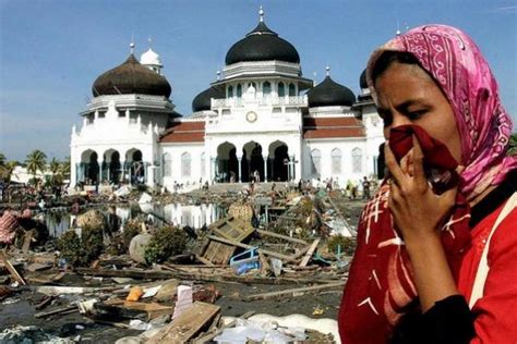 26 Desember Tsunami Aceh Gelombang Pasca Gempa Tewaskan Ratusan Ribu Jiwa