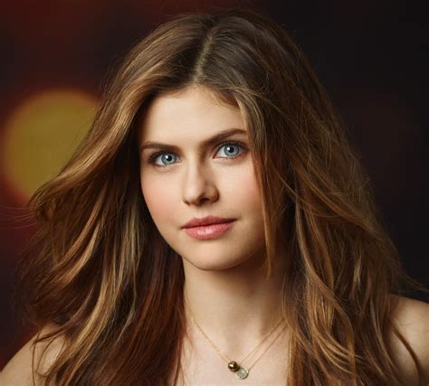 Blue Eyes Alexandra Daddario Actress Celebrity Necklace Brunette