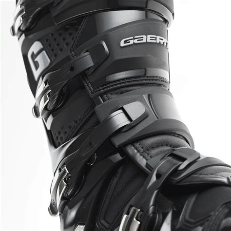 SG12 ENDURO BLACK - GAERNE