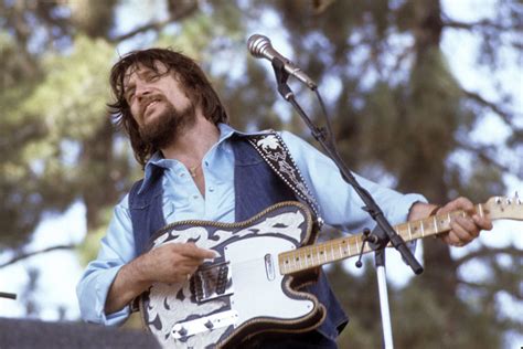 The 10 Best Waylon Jennings Songs of All-Time