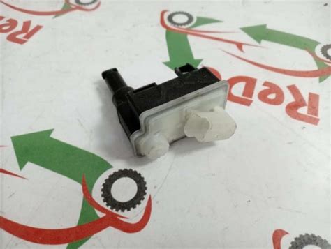 Renault Clio 5 Yakıt Depo Kapağı Kilidi 788269092R YP | Reda Otomotiv