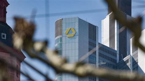 Dax Commerzbank Ersetzt Linde R Ckkehr Nach Viereinhalb Jahren