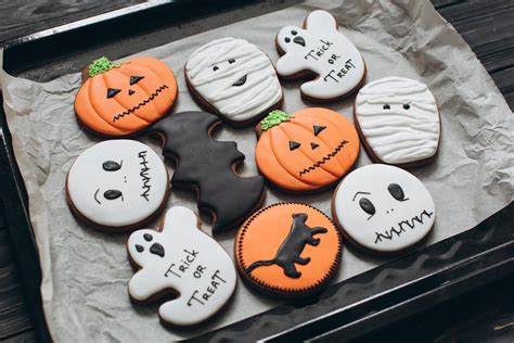 Homemade halloween cookies. 3356369 Stock Photo at Vecteezy