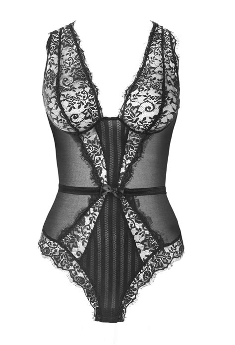 Body mit Spitze und freiem Rücken Catsuits Bodys Club Hot Fashion Odretto Highheels