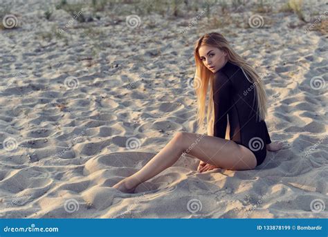 Summer Walk On The Hot Sand Dunes Stock Image Image Of Attractive Beach 133878199