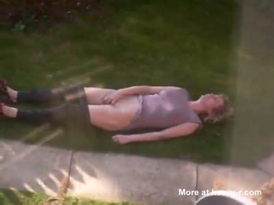 Drunk Public Pussy Rubbing