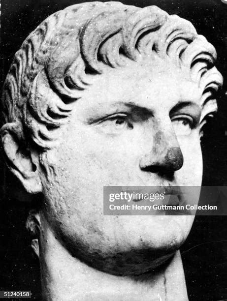 527 Nero Roman Emperor Stock Photos High Res Pictures And Images