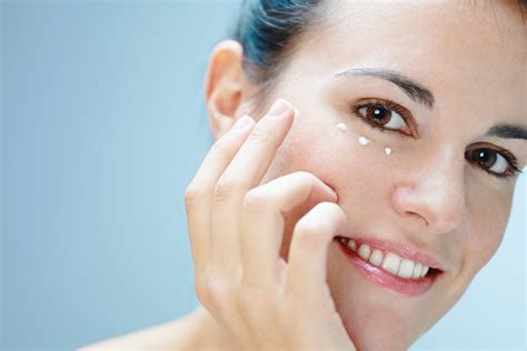 Jogosultsági Jelenség diéta eye skin care Fordul Szivárog hófehér