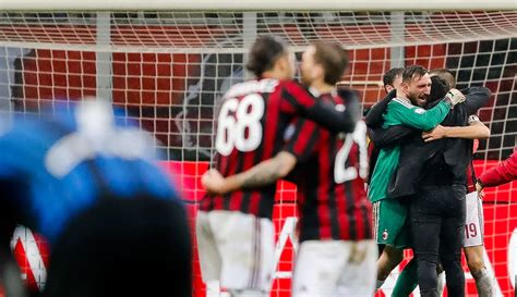 FOTO Gebuk Inter AC Milan Melaju Ke Babak Semifinal Coppa Italia