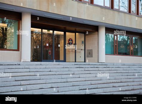 Main entrance of Edinburgh University Business School Stock Photo - Alamy