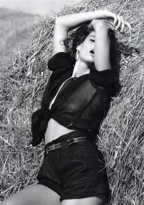 Naked Carré Otis Added 07 19 2016 by