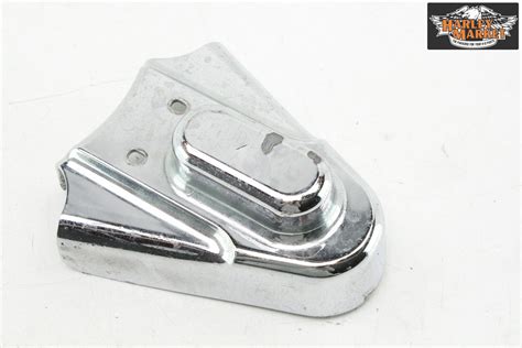 Kuryakyn Rear Swingarm Axle Cover Harley Davidson Softail Desmo Market