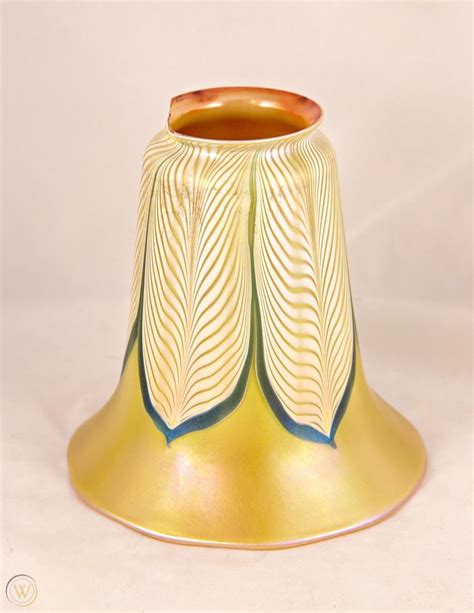 Quezal Pulled Feather Art Glass Lamp Shade Signed Gold Aurene American C 1910 1836883496